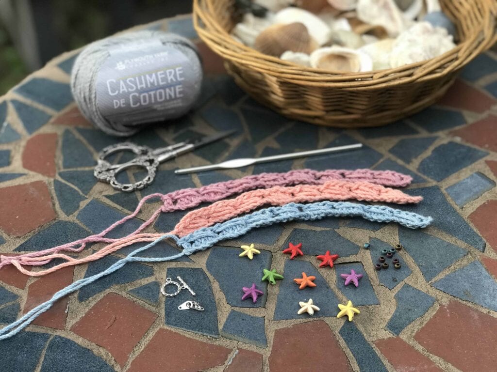 Crochet Friendship Bracelets Pattern  Beach Inspired - Stardust Gold  Crochet