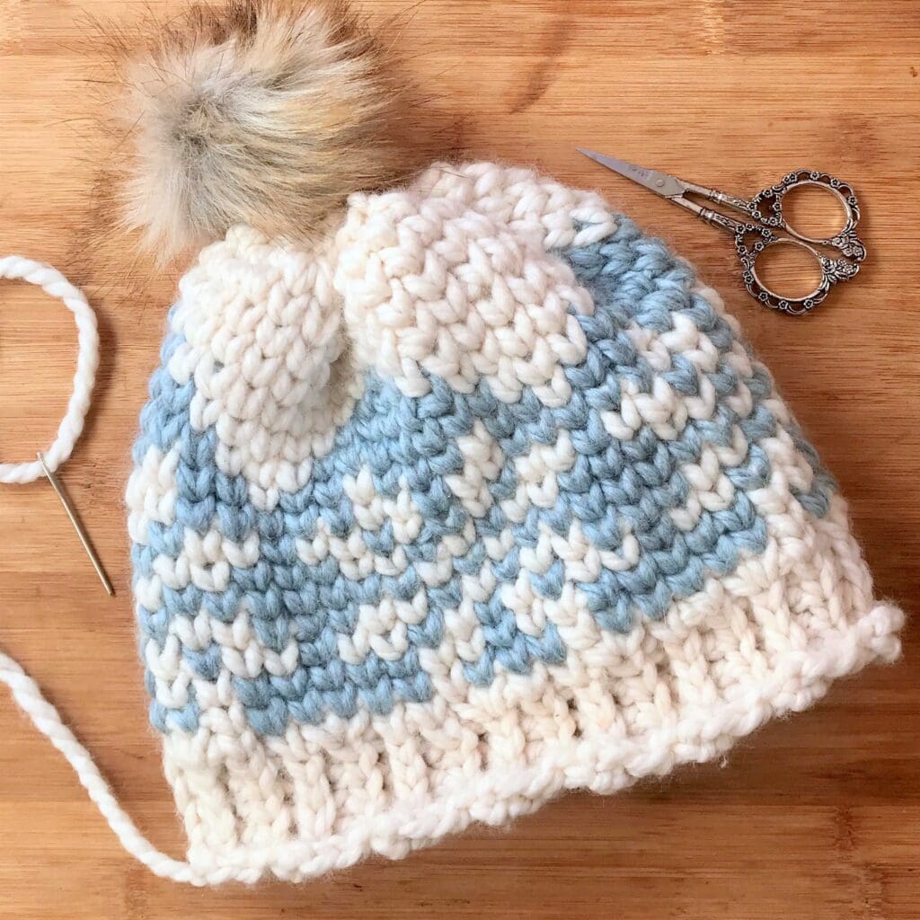 ice crystals beanie blue and white crochet