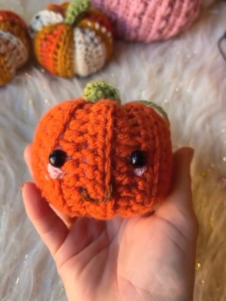 amigurumi kawaii crochet pumpkin