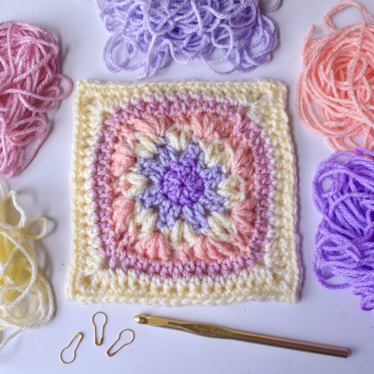 How to Crochet the Melange Flower Blanket Square (11)
