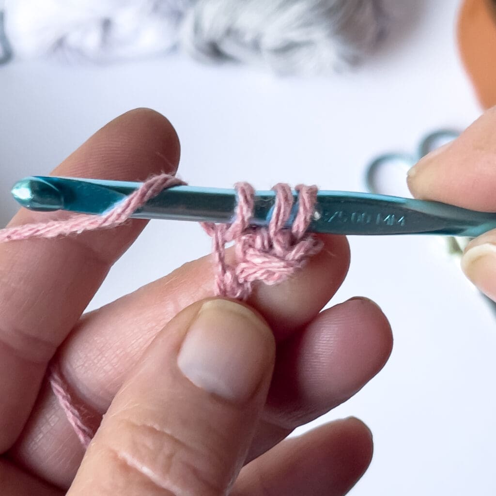 Linked half double crochet tutorial