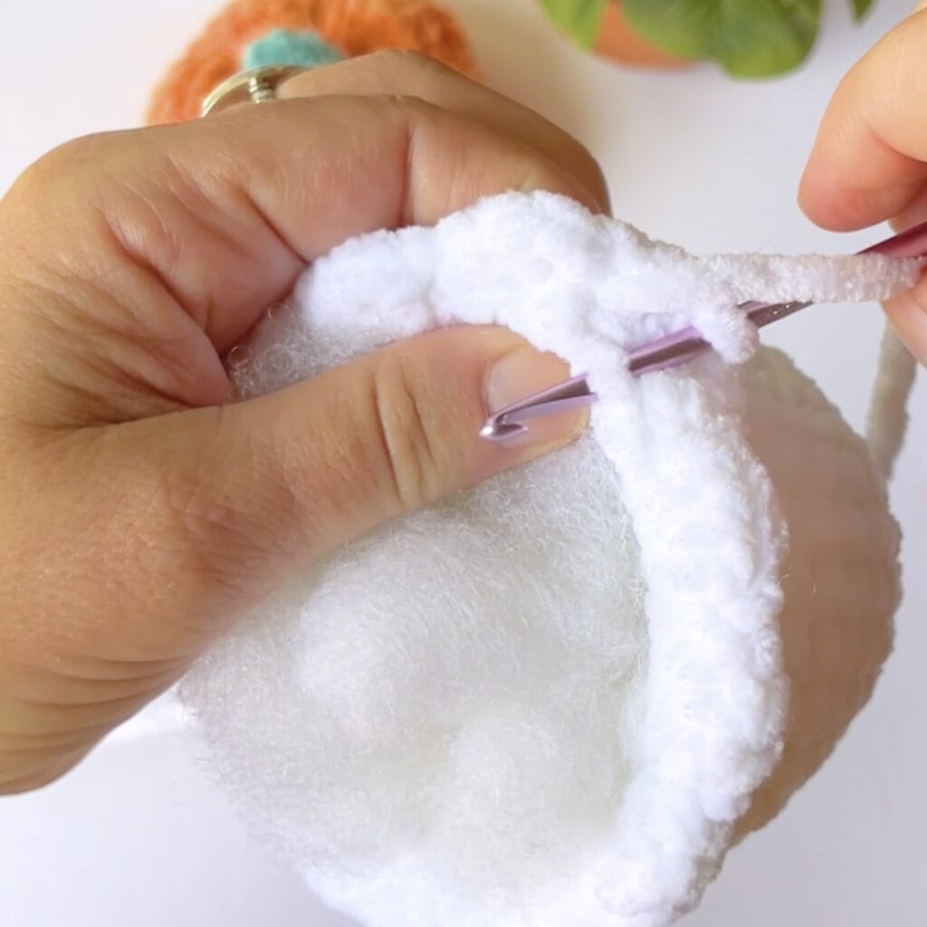 how to crochet a ghost amigurumi cute-16