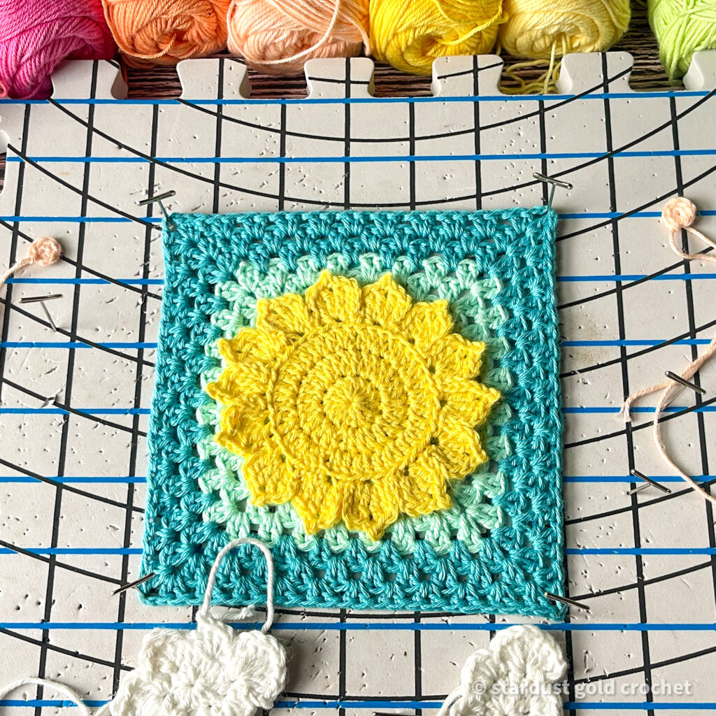 sunshine-y days granny square-7